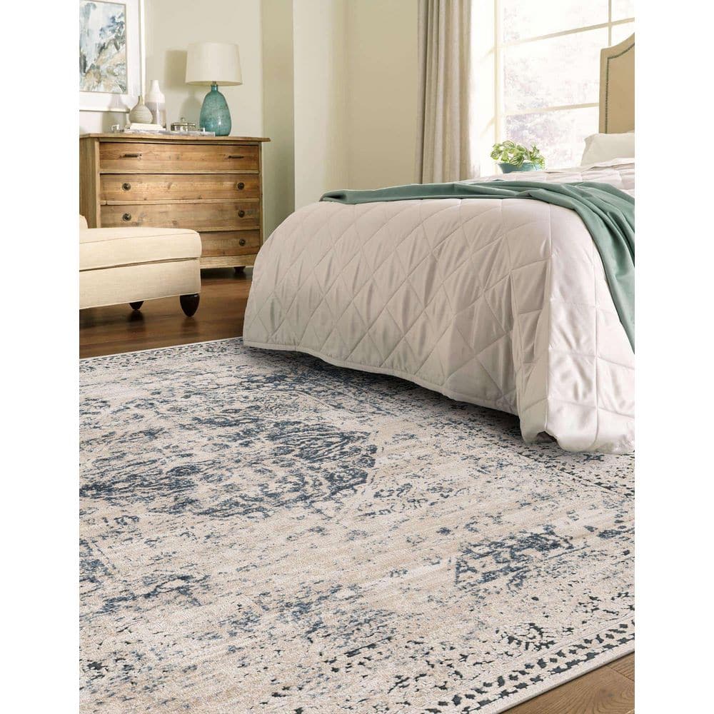 Reversible Easy-Care Blue Spot 9' x 12' Area Rug