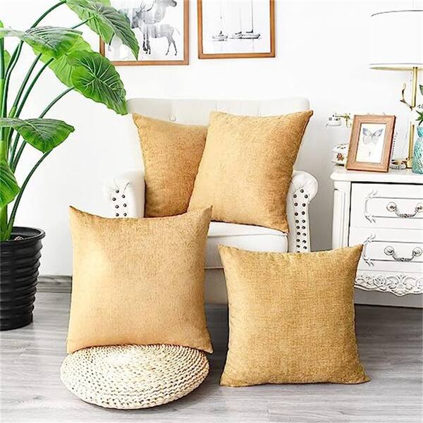 https://images.thdstatic.com/productImages/a58c7116-c3a2-4080-85a0-351c7adab918/svn/outdoor-throw-pillows-b0c1mqy29b-44_600.jpg