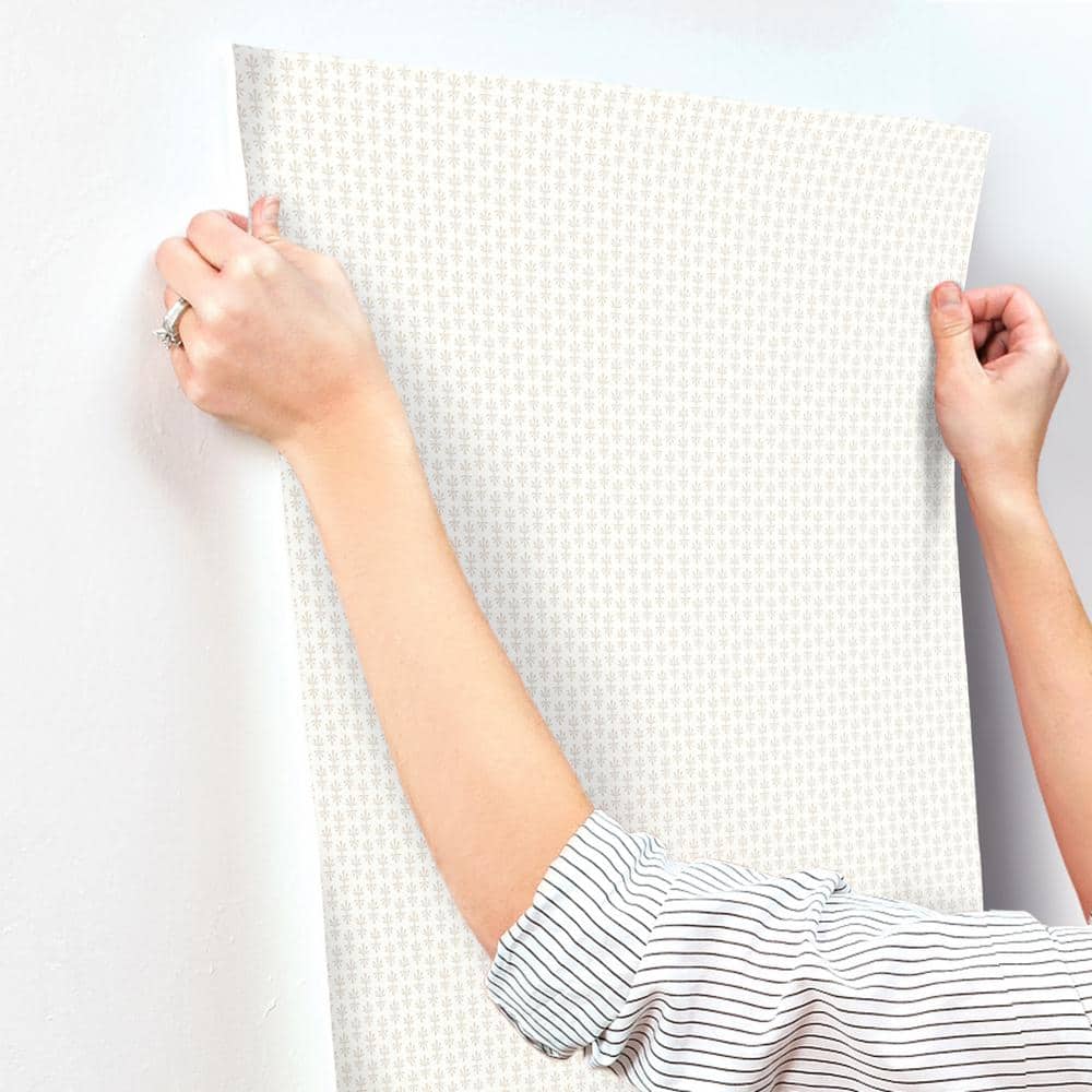 Petal Perfect Off-White Floral Nonwoven Wallpaper