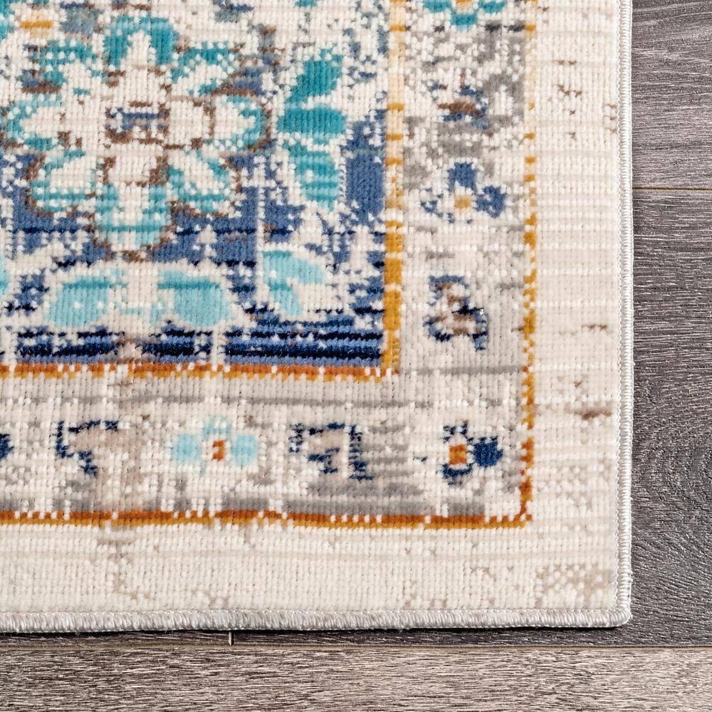 Ainsley Blue Distressed Medallion 3x5 Area Rug