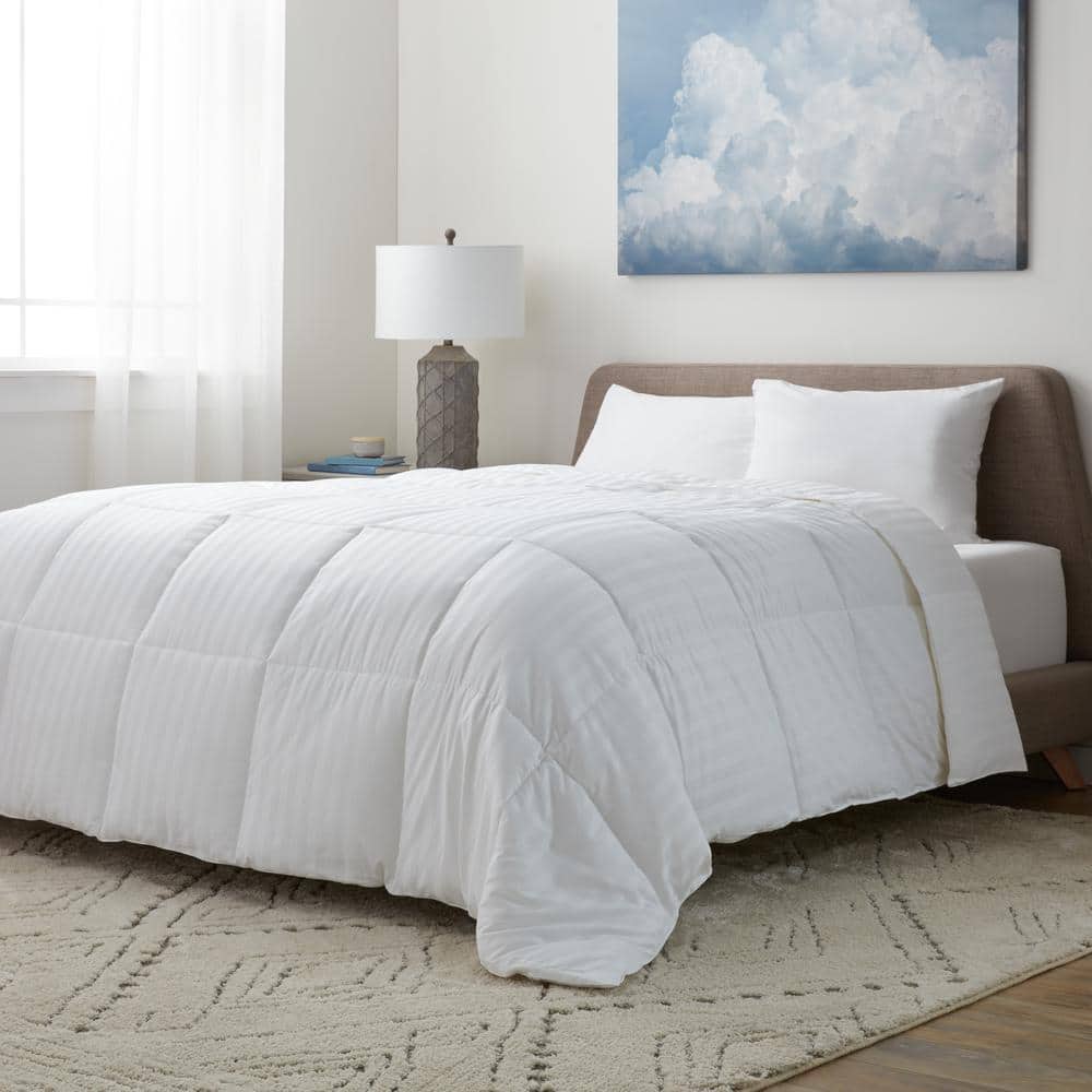 Blue Ridge Home Fashions Supreme 350 Thread Count Cotton Damask Down Alternative Comforter Twin