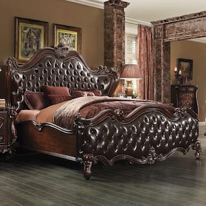 Best Master Furniture Isabella Grey California King Tufted Round