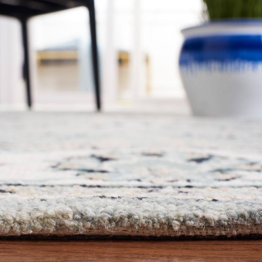 Handmade Tufted Wool Round Rug in Warm Gray, 59"