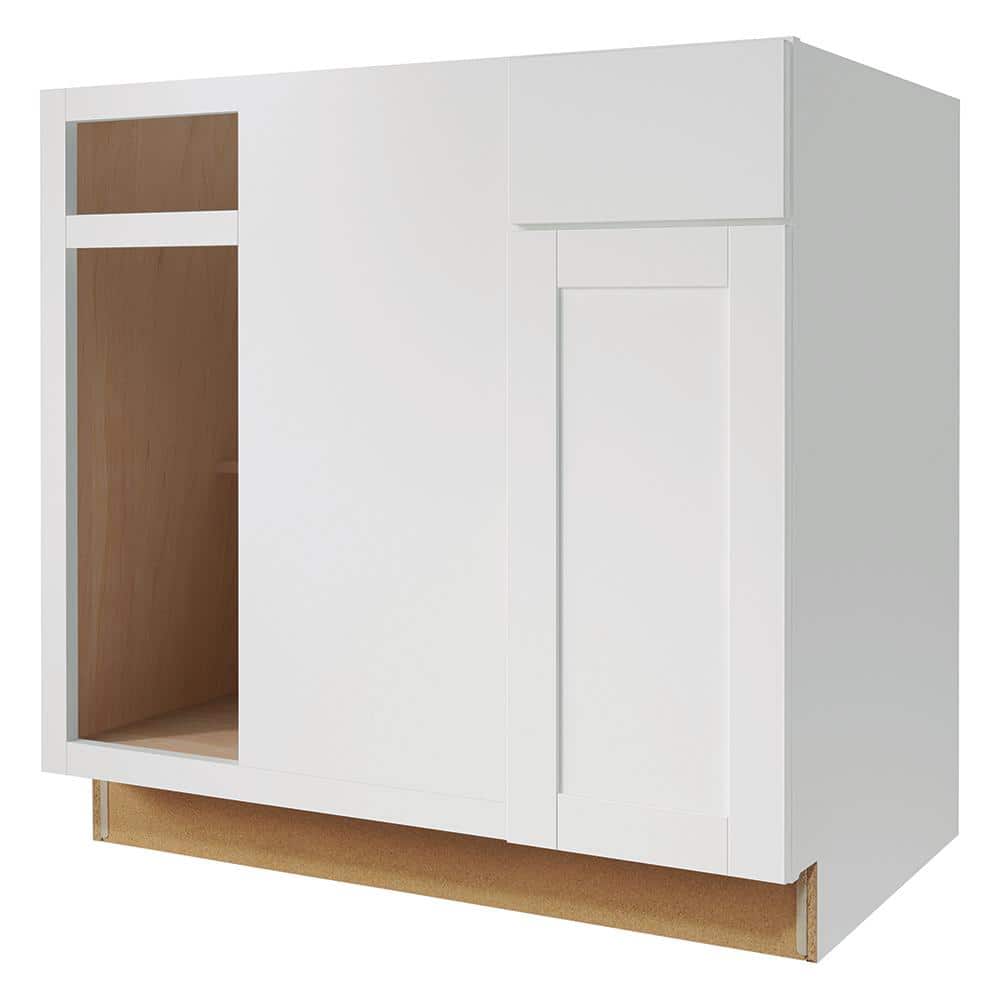 https://images.thdstatic.com/productImages/a5d5f7d0-1a18-4e3e-b441-0a87c550e0ba/svn/white-hampton-bay-assembled-kitchen-cabinets-f11scb36r-64_1000.jpg