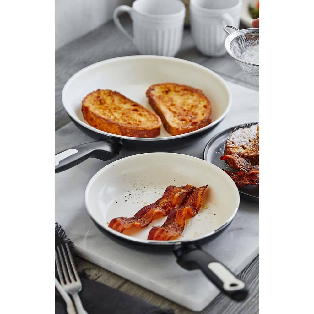 Black Aluminum Ceramic Nonstick 8" and 10" Frying Pan Set