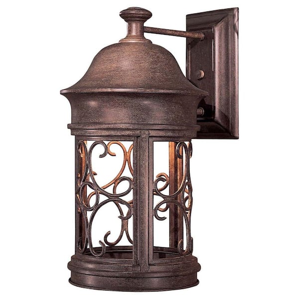 Sage Ridge 1-Light Vintage Rust Outdoor Wall Lantern Sconce