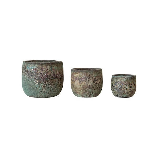 Storied Home Multicolor Round Textured Terra-Cotta Clay Floor Planters (3-Pack)