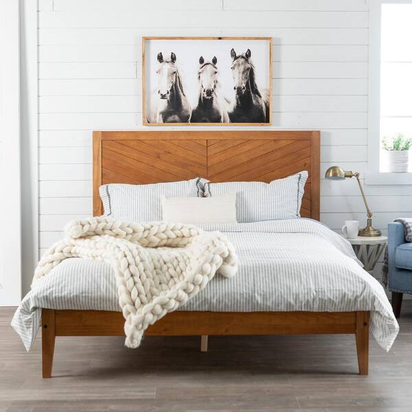 Walker Edison Furniture Company Transitional Solid Wood Platform Queen Bed Caramel Hdwqchevca The Home Depot