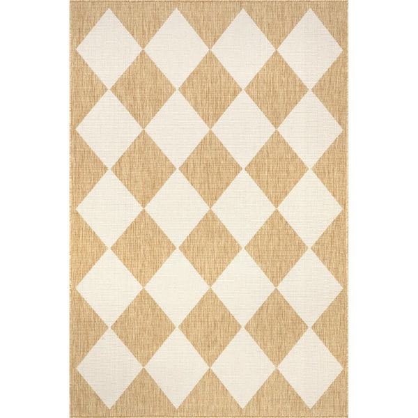 Sabina Diamond Trellis Indoor/Outdoor Area Rug Tan 4 ft. x 6 ft. Area Rug