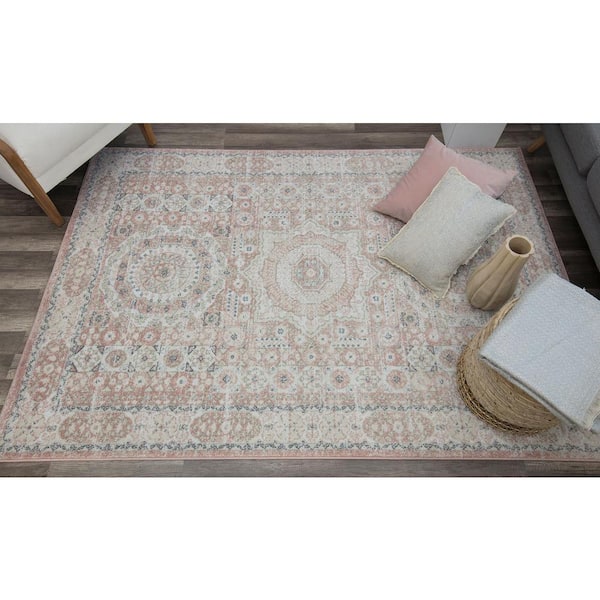 Hailey Pink Lemonade 2'x8' Vintage Pink Area Rug