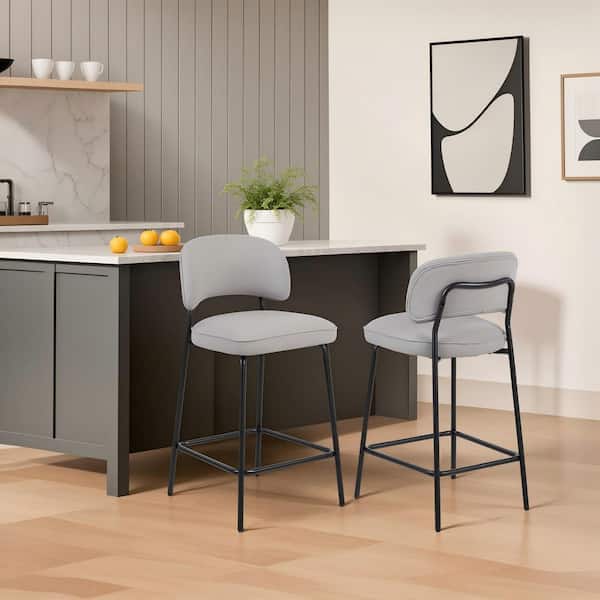 New Classic Furniture Blythe Ivory Faux Leather Upholstered Counter Stools (Set of 2)