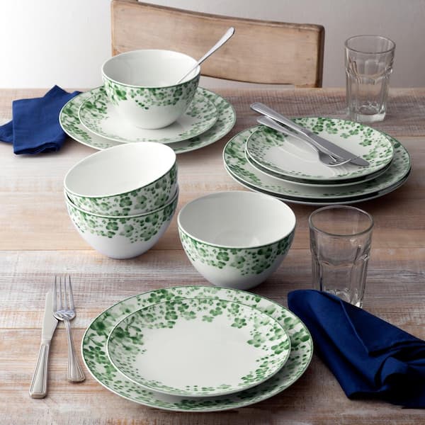 Noritake Bloomington Road 10.5 in. (White and Green) Porcelain