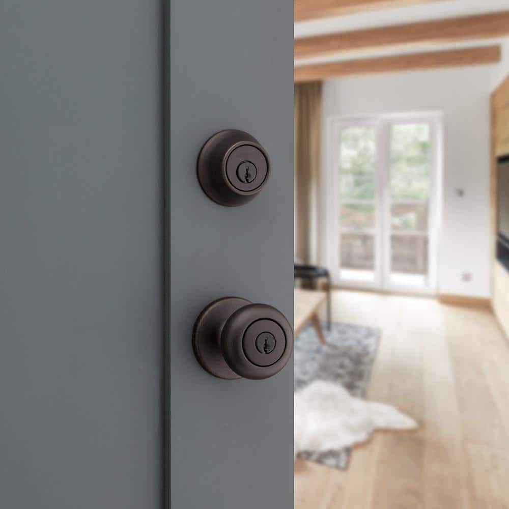 Venetian Bronze Single Cylinder Deadbolt and Entry Door Knob