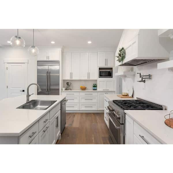 https://images.thdstatic.com/productImages/a61eb4c9-77f6-4a2d-ba68-b71cbefcbed0/svn/stainless-steel-design-house-drop-in-kitchen-sinks-113118-31_600.jpg