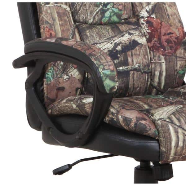 Mossy Oak Camouflage Executive Swivel Chair with Padded Armrests