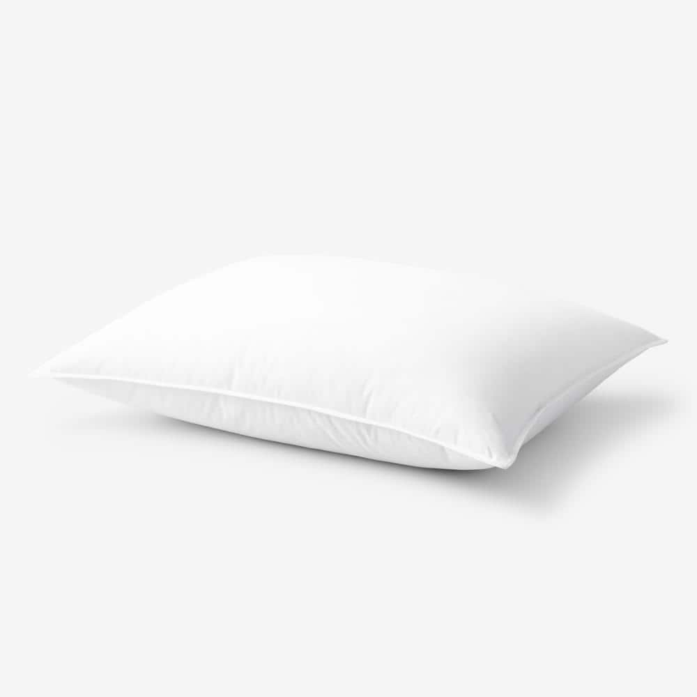 700 Fill Power European White Goose Down Sateen Pillow (Standard): White