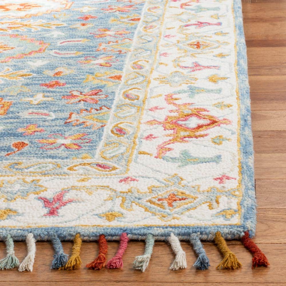 Reversible Tufted Floral Blue & Ivory Wool Blend 3' x 5' Area Rug