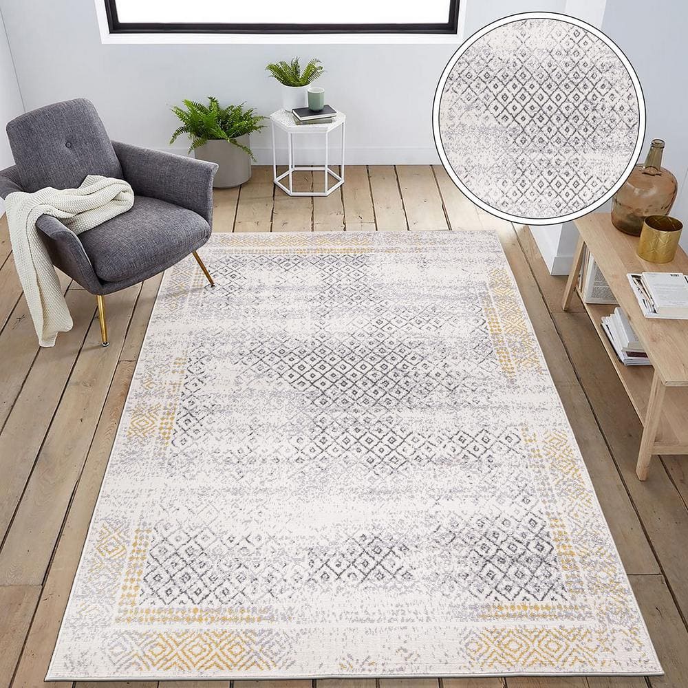 Yellow and Gray Geometric Oriental 5' x 7' Area Rug