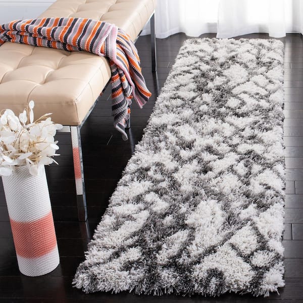 Horizon Shag 2 ft. x 5 ft. Gray/Ivory Abstract Diamond Runner Rug