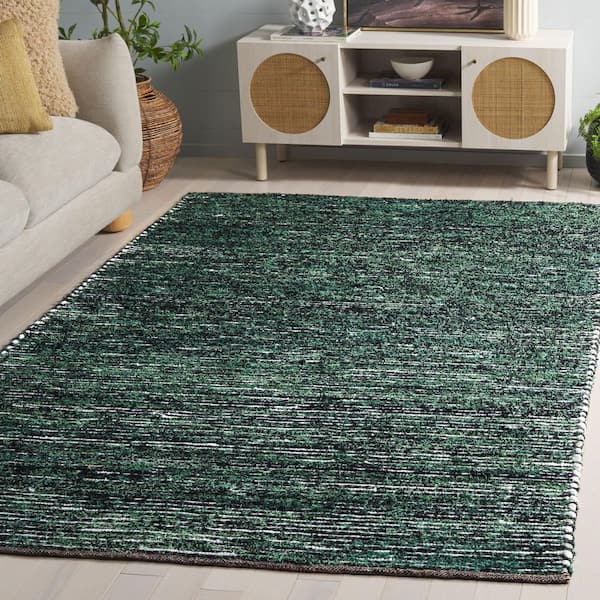 Cape Cod 6 ft. x 6 ft. Green/Black Distressed Gradient Square Area Rug