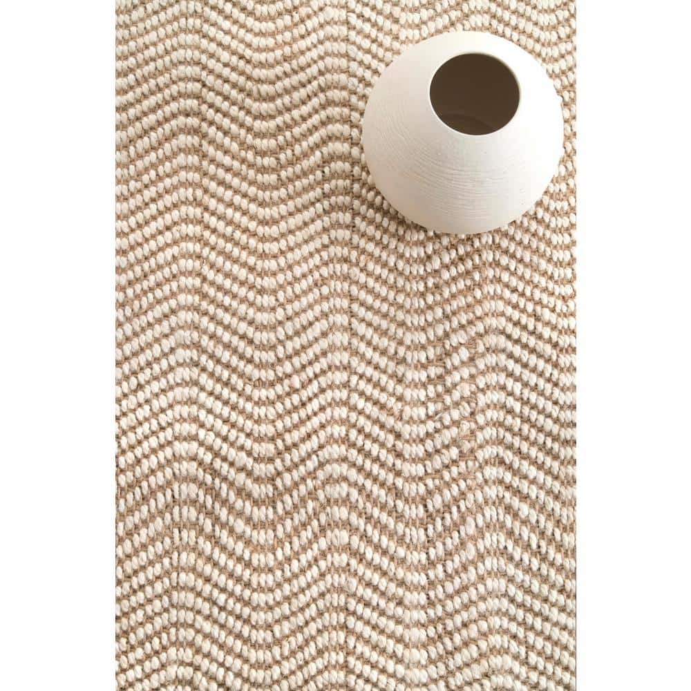 Handwoven Natural Jute 3'x5' Area Rug with Fringe Detail - Brown