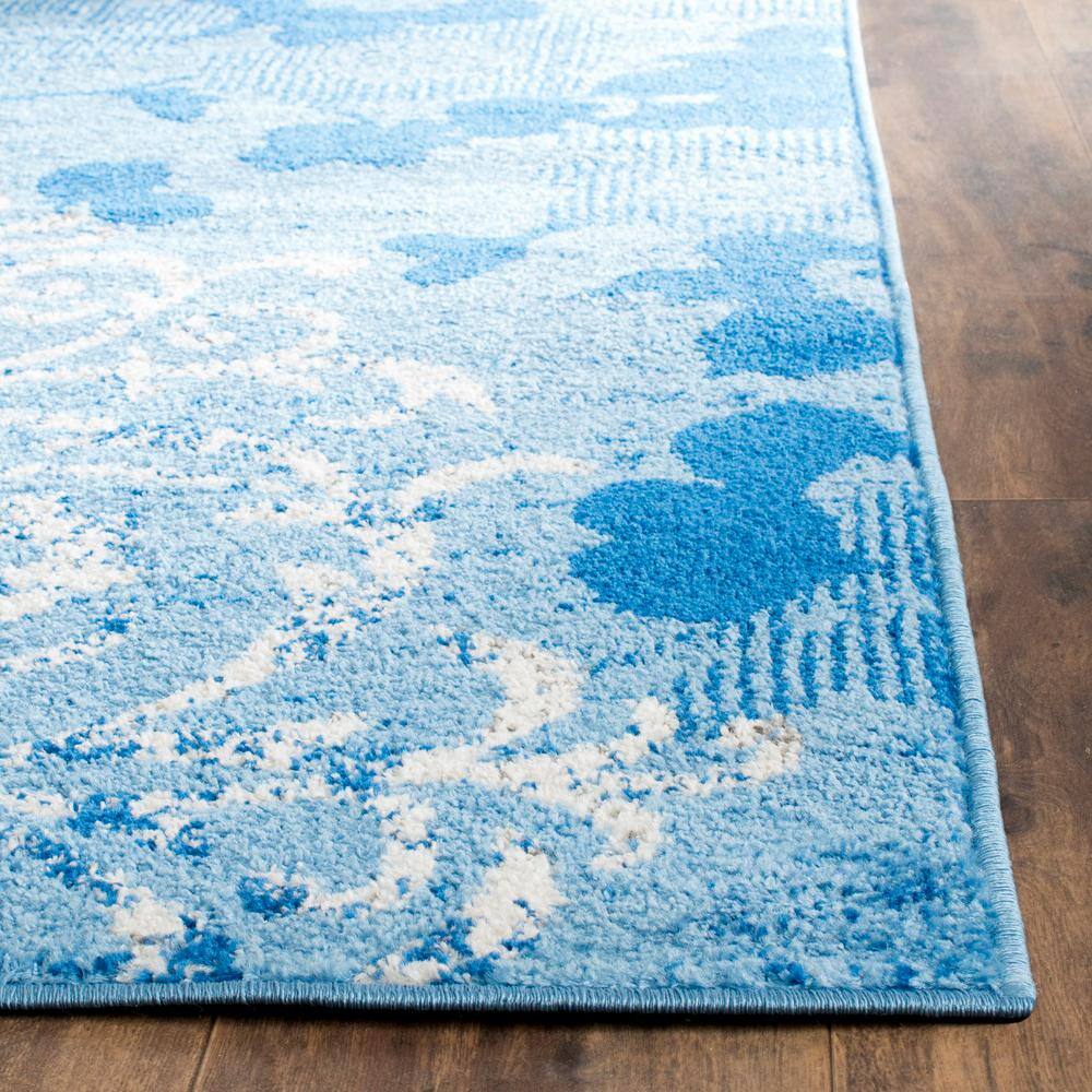 Adirondack Light Blue and Dark Blue Floral Area Rug, 6' x 9'