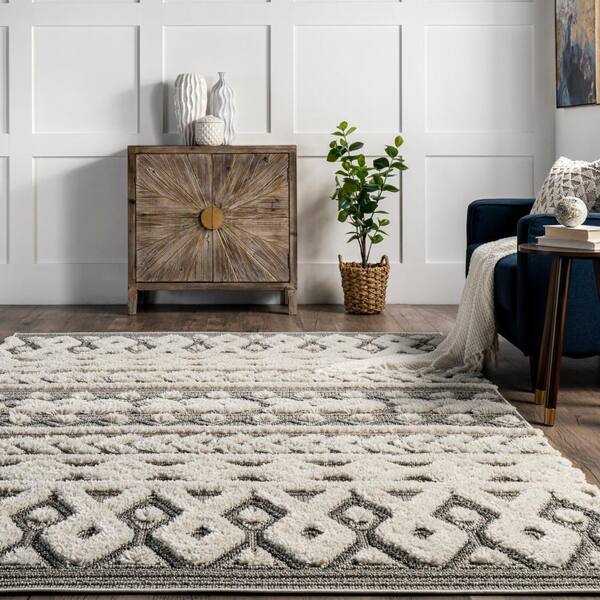 nuLOOM Rebecca High Low Textured Shaggy Gray 4 ft. x 6 ft nuLOOM Rebecca High Low Textured Shaggy Gray 4 ft. x 6 ft