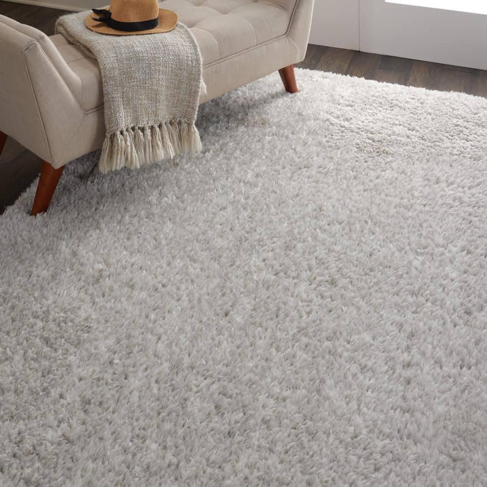 Light Grey 5' x 7' Hand-Knotted Shag Area Rug