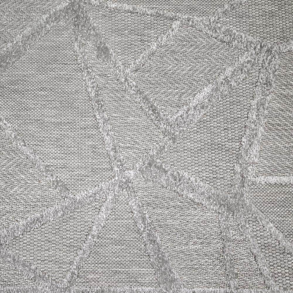 Modern Geometric Dual-Tone Gray Synthetic 4'x6' Area Rug