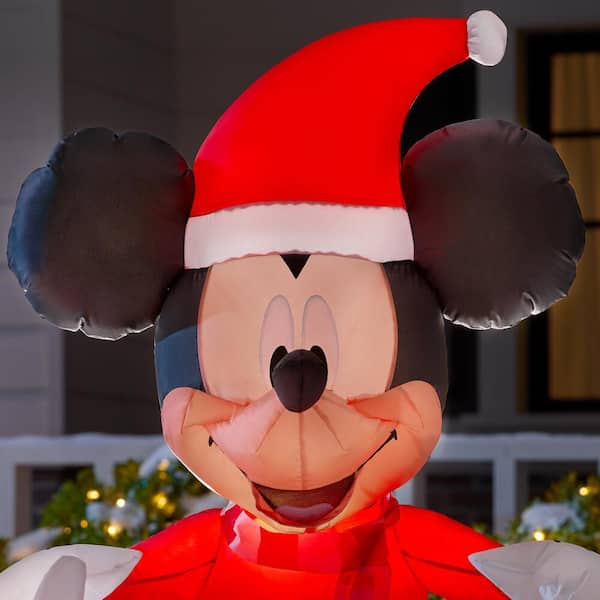 5 foot shops minnie and mickey inflatable