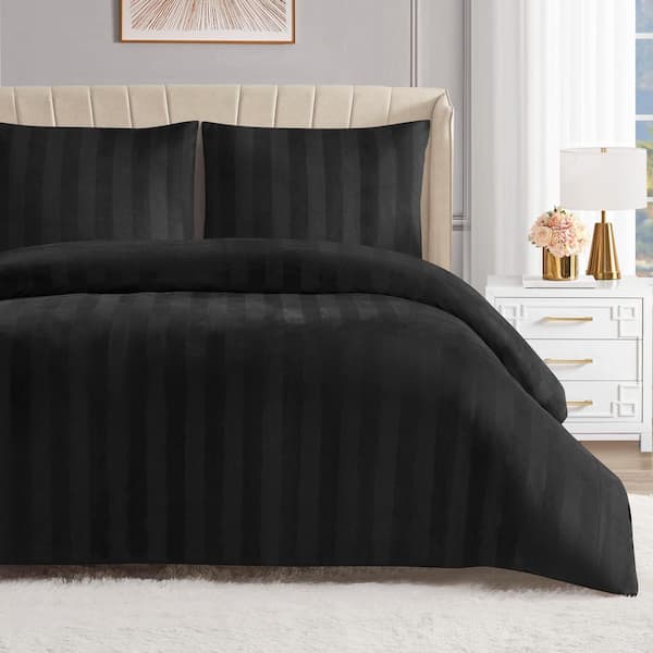 Jenny Velour Striped Jacquard 3-Piece Black Striped Microfiber Full/Queen Duvet Cover Set