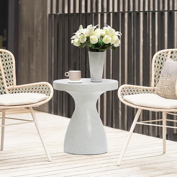ミニオン【ON-U LIFE】ROUND SIDE TABLE lollygagger_sidetable_chili_7e