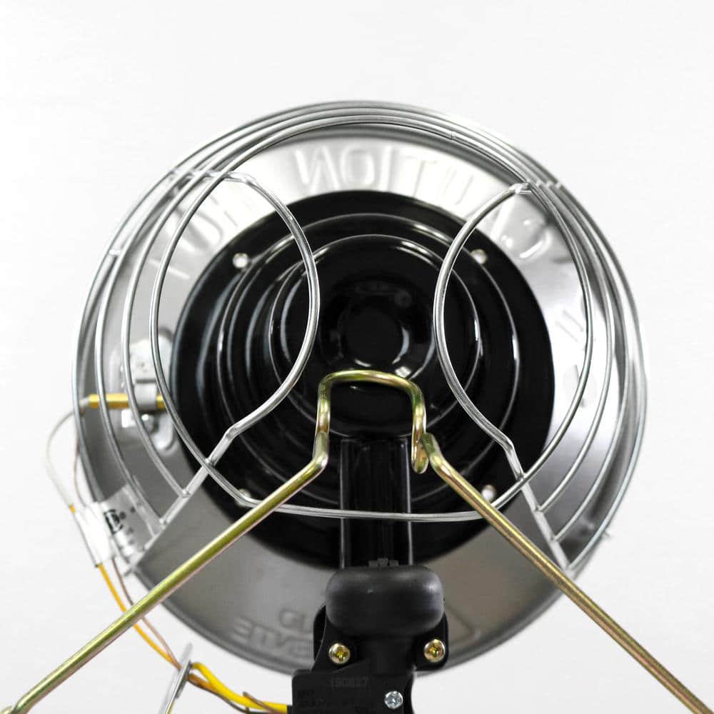 https://images.thdstatic.com/productImages/a6b63e7f-c52b-4a51-96ff-9d36009aabb5/svn/silver-mr-heater-propane-heaters-mhs15t-1f_1000.jpg