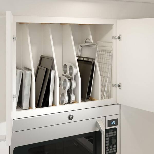 https://images.thdstatic.com/productImages/a6b8aef2-d153-4b23-99bc-153d83f7e893/svn/thomasville-custom-kitchen-cabinets-hdinstslssh-44_600.jpg