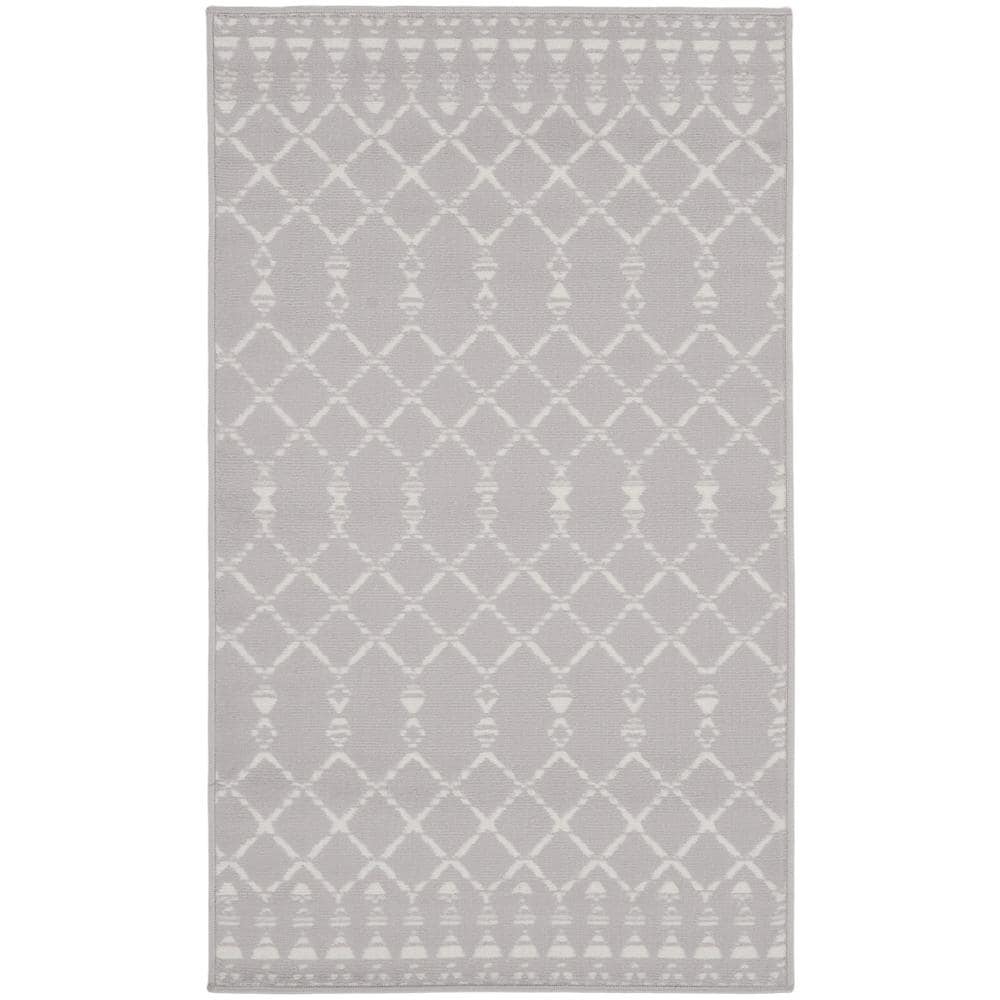 Gray Geometric Boho Chic 3' x 5' Area Rug