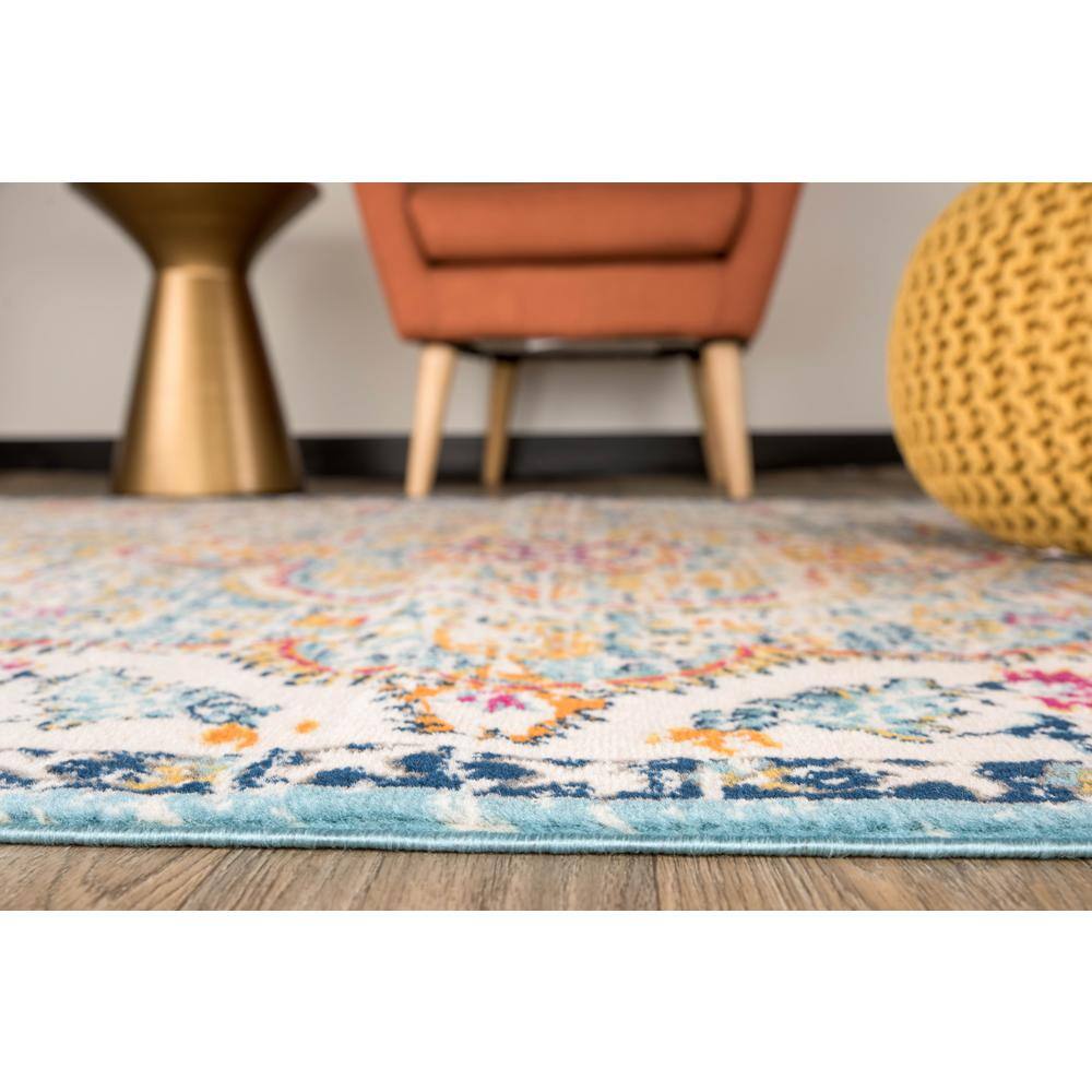 Blue Distressed Bohemian Floral 3'3" x 5' Area Rug