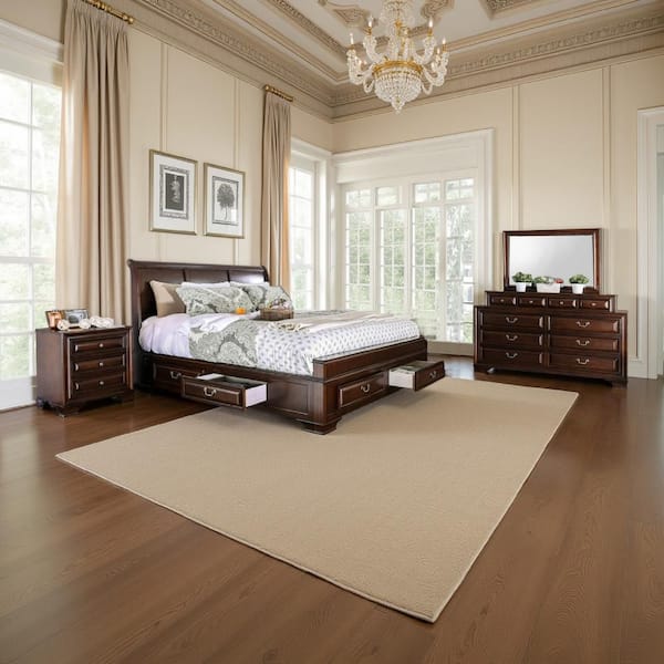 Benjara Lio 4-Piece Cherry Brown and Silver King Wood