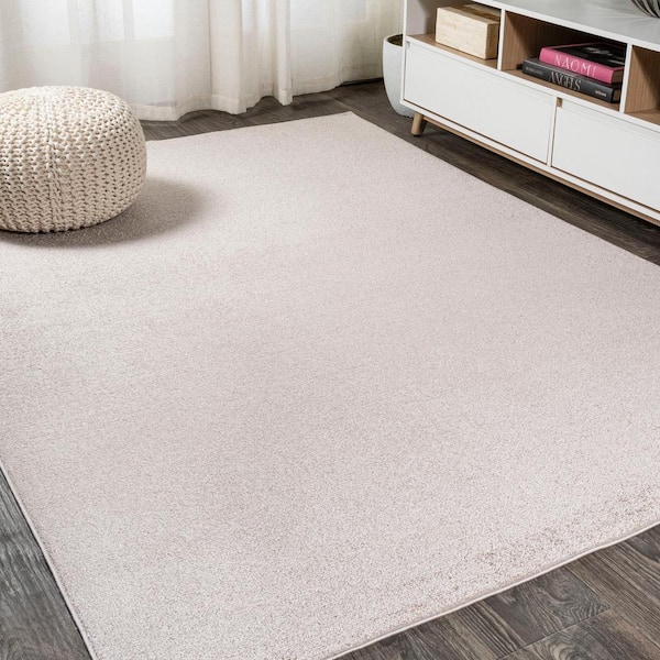 JONATHAN Y Haze Solid Low-Pile Beige 4 ft. x 6 ft. Area Rug