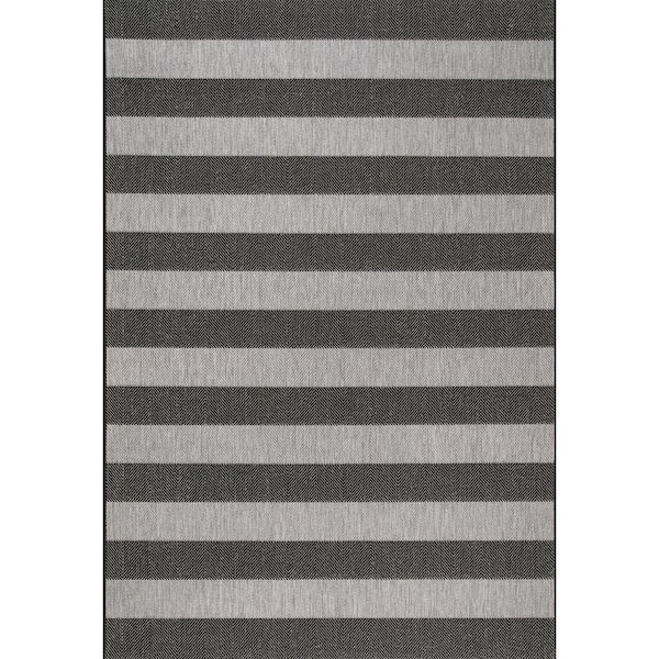 nuLOOM Haylie Chevron Striped Black 8 ft. x 11 ft. Indoor/Outdoor Patio Area Rug