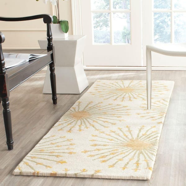 Bella Beige/Gold 2 ft. x 7 ft. Floral Runner Rug