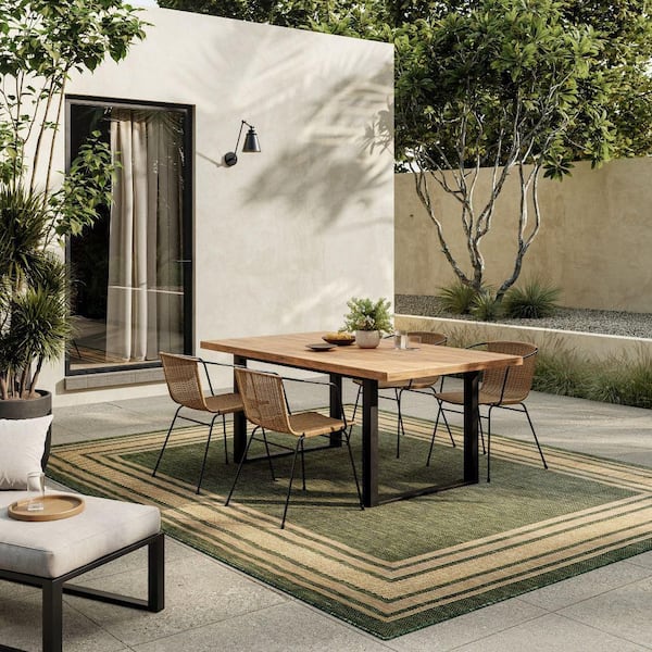 Horizon Indoor/Outdoor Green 10 ft. x 14 ft. Bordered Contemporary Area Rug