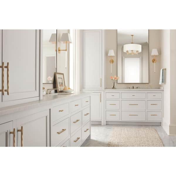 St. Vincent 5-1/16 in. (128mm) Modern Golden Champagne Bar Cabinet Pull