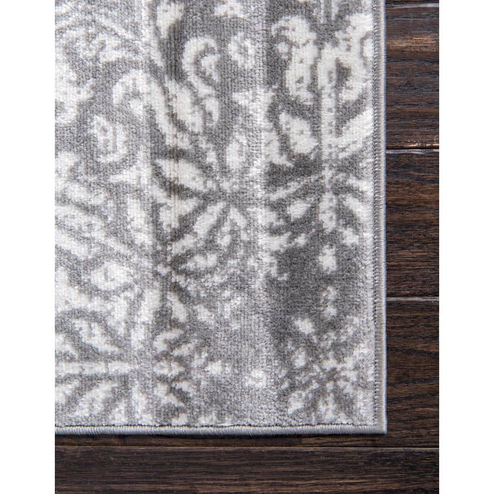 Grand Sofia Distressed Gray and Ivory 9' x 12' Synthetic Area Rug