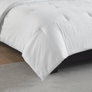 Honeycomb Textured White Full/Queen Oversized Down Alternative Comforter