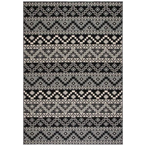 Veranda Black/Beige 7 ft. x 10 ft. Border Indoor/Outdoor Patio  Area Rug