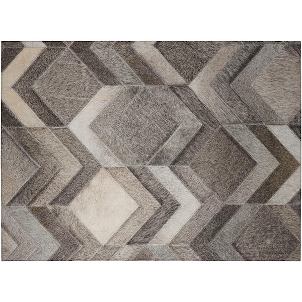 Laredo Grey 1 ft. 8 in. x 2 ft. 6 in. Indoor/Outdoor Washable Rug