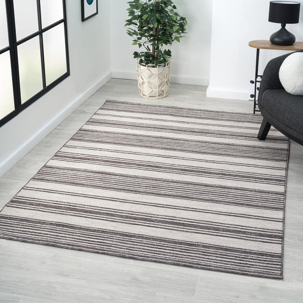 Winona 5' x 7' Ivory Wool and Synthetic Reversible Rug