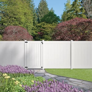 Pro Series 4 ft. W x 6 ft. H White Vinyl Woodbridge Privacy Fence Gate