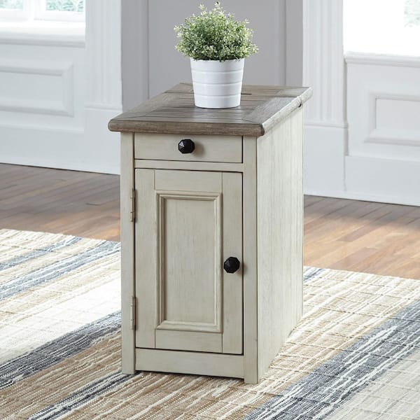 Bolanburg 14 in. 2-Toned Wood End Table