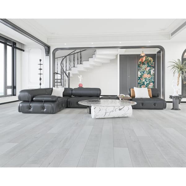 Montserrat Summa Pristine White 14 mm T x 7.75 in. W HDF Waterproof AC5 Click Lock Laminate Wood Flooring (23.09 sq. ft./case)